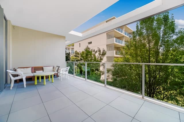 2Bedrooms, 2Bathrooms