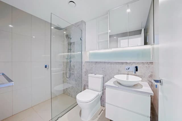 3Bedrooms, 2Bathrooms