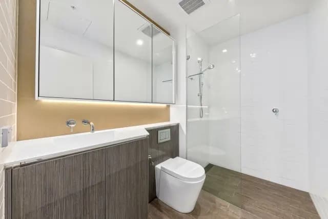 2Bedrooms, 2Bathrooms