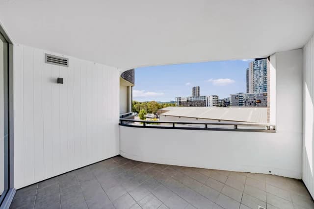 1Bedrooms, 1Bathrooms