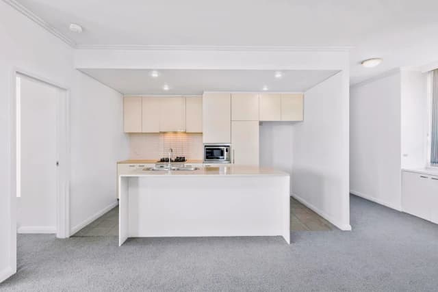3Bedrooms, 2Bathrooms