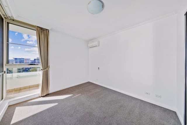 3Bedrooms, 2Bathrooms