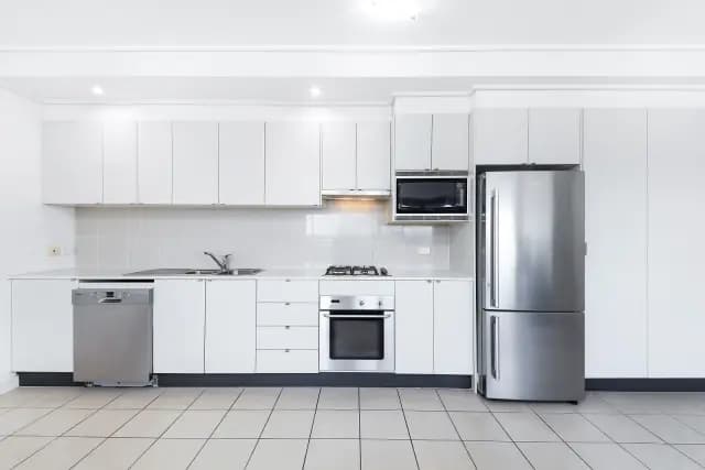 2Bedrooms, 1Bathrooms