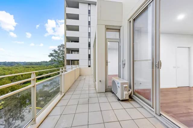 2Bedrooms, 2Bathrooms