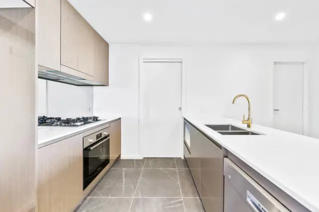 2Bedrooms, 2Bathrooms
