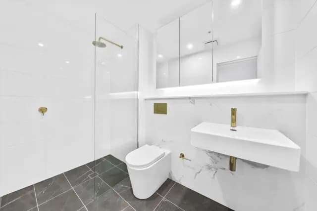 2Bedrooms, 2Bathrooms