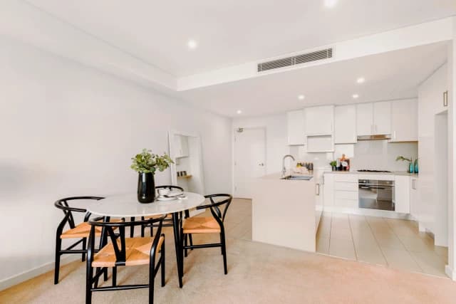 1Bedrooms, 1Bathrooms