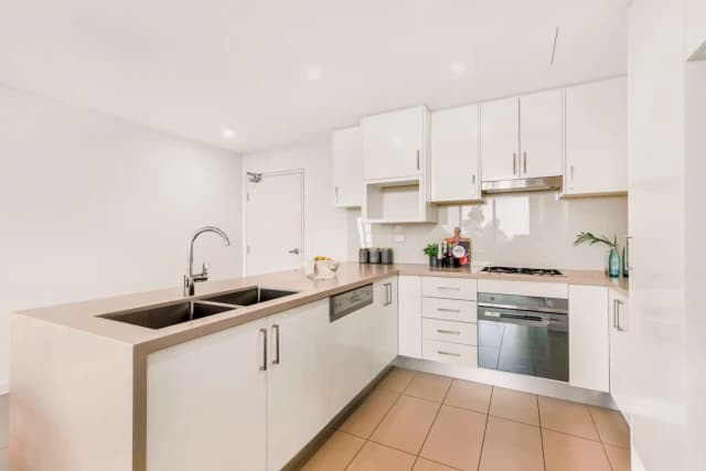 1Bedrooms, 1Bathrooms