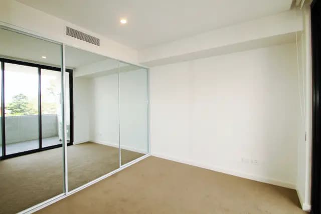 1Bedrooms, 1Bathrooms