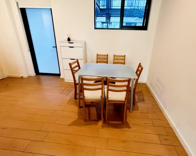 2Bedrooms, 2Bathrooms