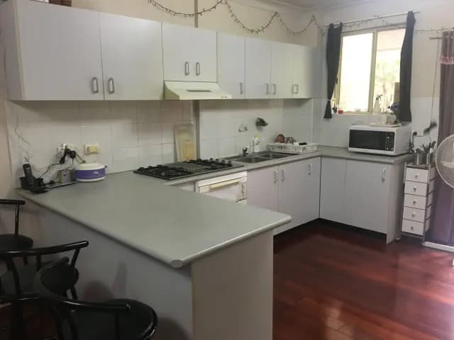 2Bedrooms, 1Bathrooms