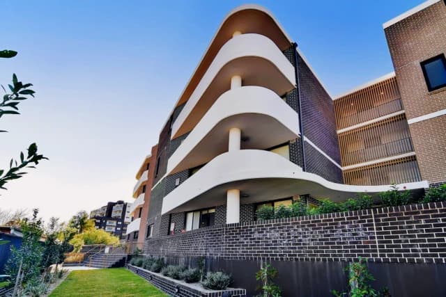 2Bedrooms, 1Bathrooms