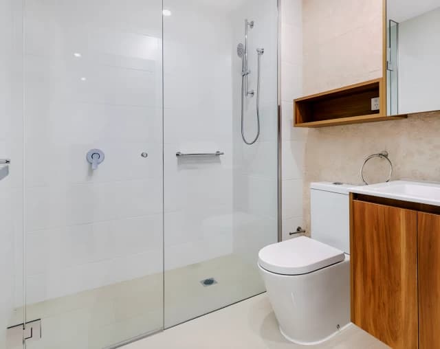 1Bedrooms, 1Bathrooms