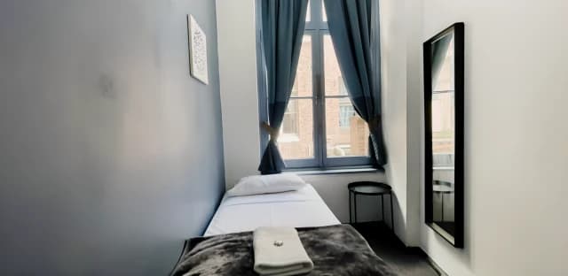 Small Single Room