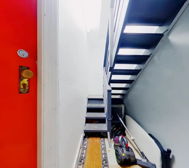 Room 2 (Studio)