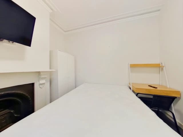 Room B1