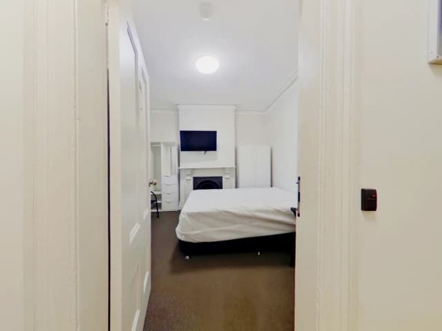 Room B1