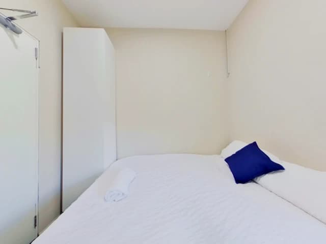 Room 11-Non En-suite