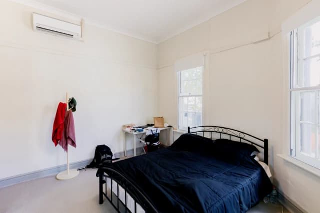 Room 4