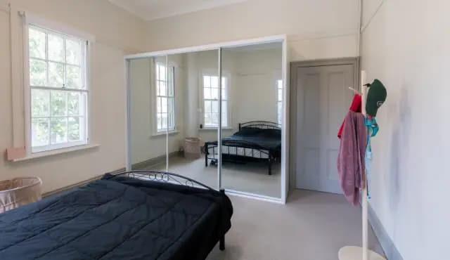 Room 4
