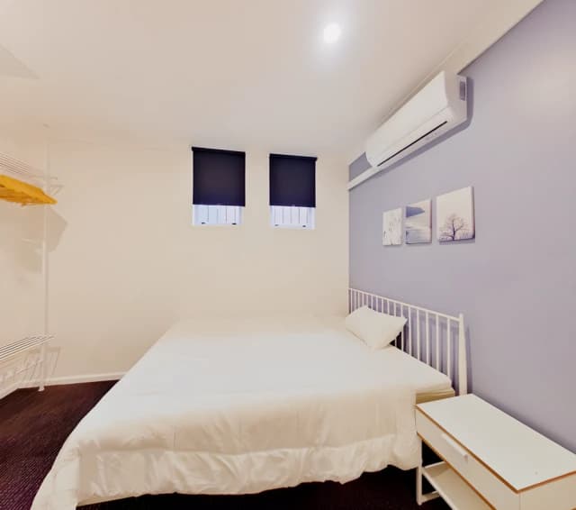 Room 1