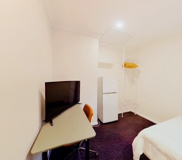 Room 1