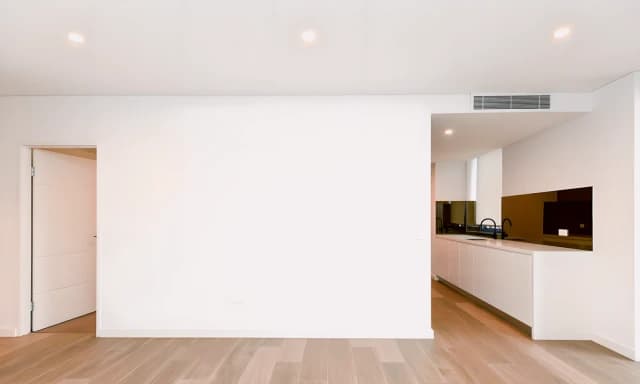 2 bed 2 bath