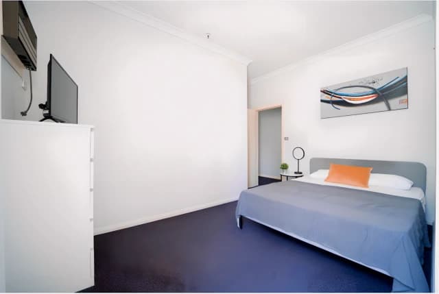 Room 6