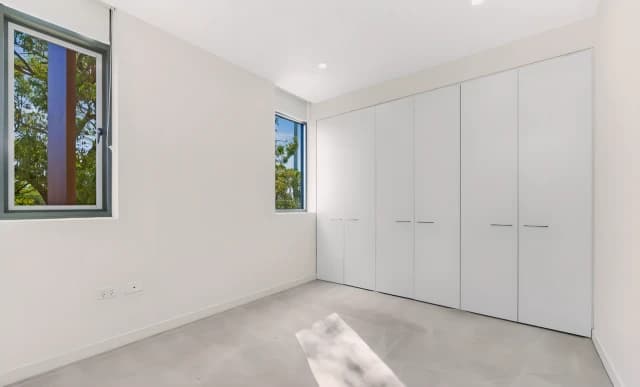 2 bed 2 bath*301