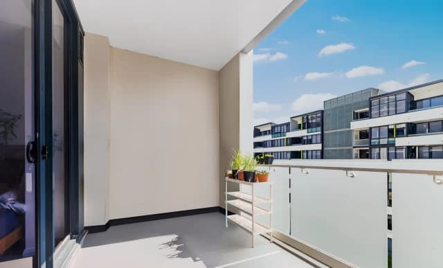 2 bed 2 bath*522