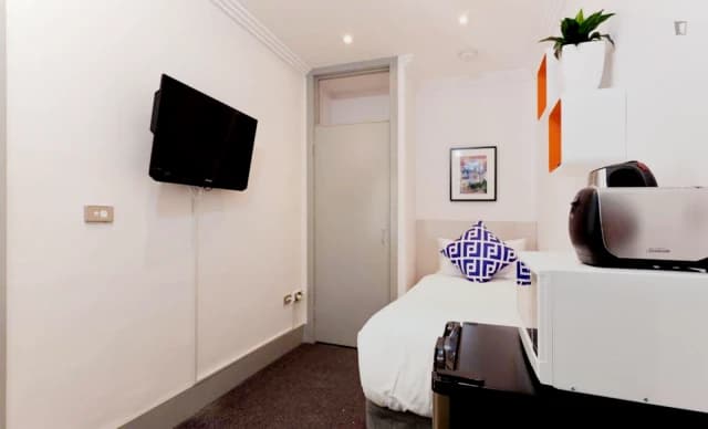 Single room