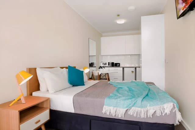 Attractive studio near Redfern Park