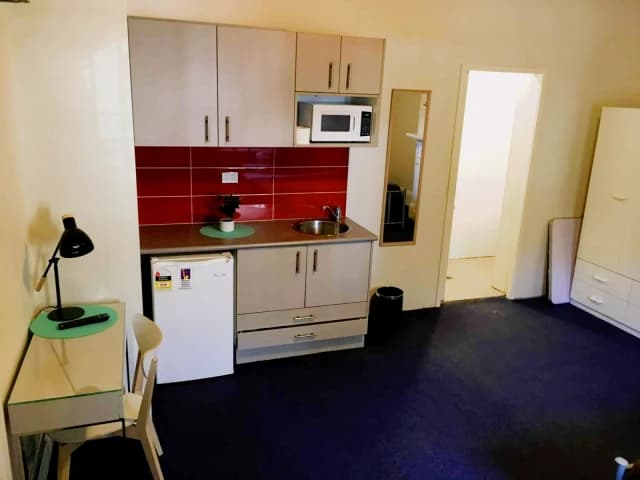 Welcoming studio in Redfern