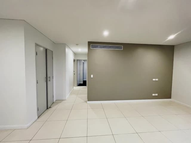 3 bed 2 bath*256