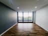 1 bed 1 bath*536