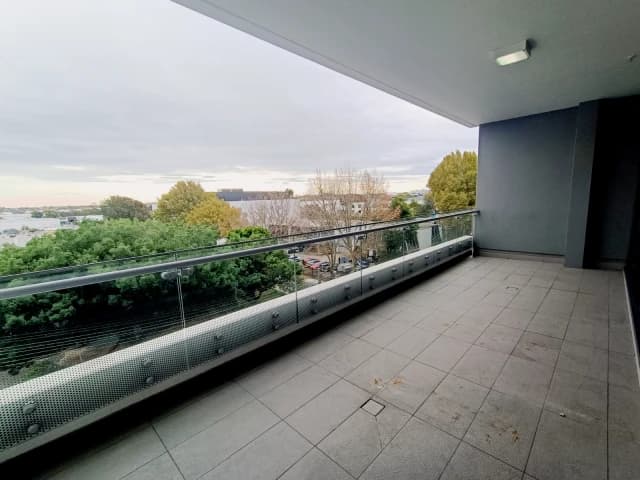 1 bed 1 bath*536