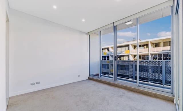 2 bed 2 bath*415
