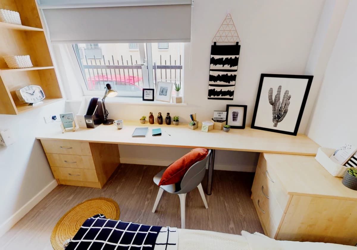 iQ Fenton House image