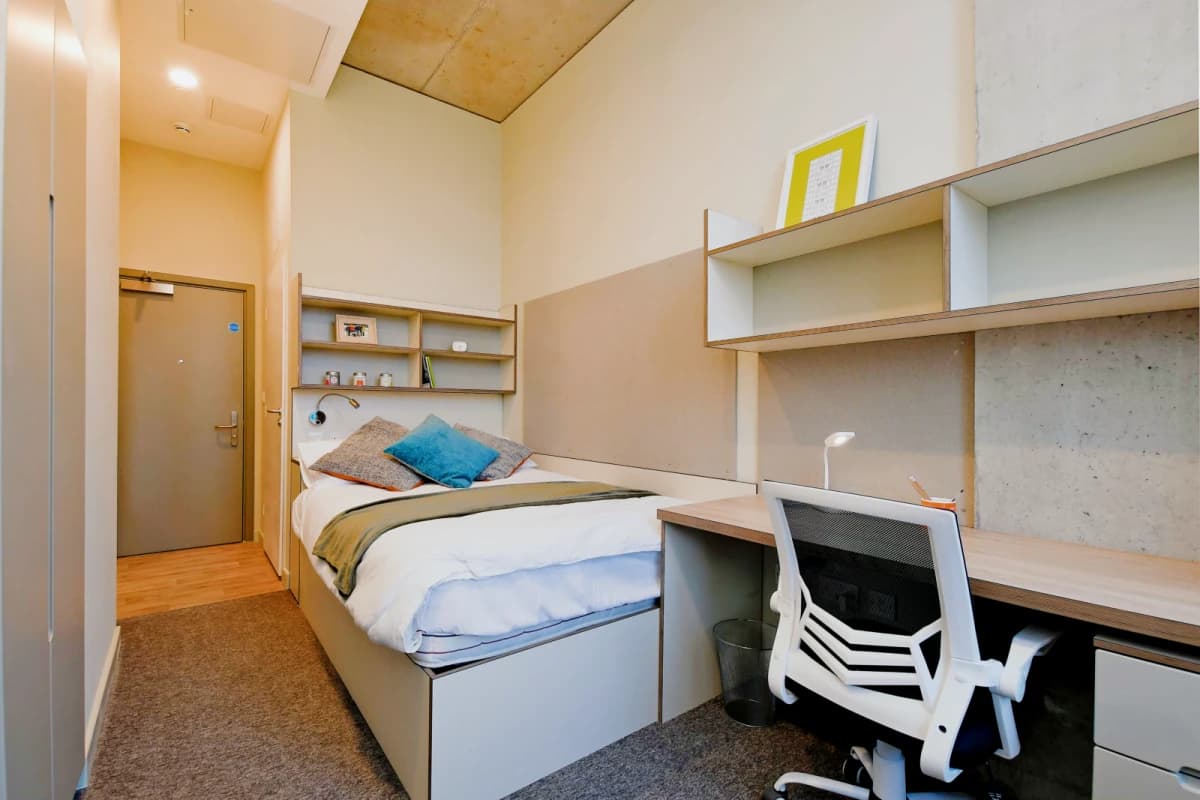LIV Student Sheffield image