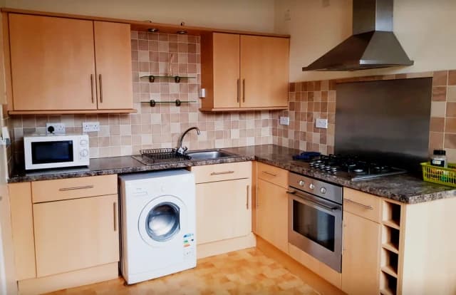 3 Bedroom, 1 Bathroom