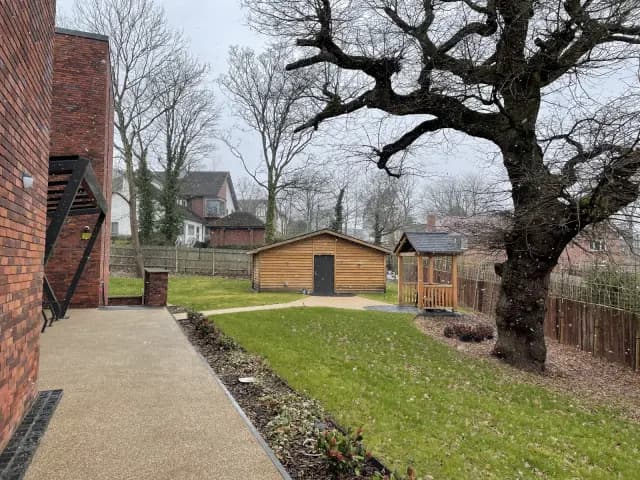 Beechenhurst House