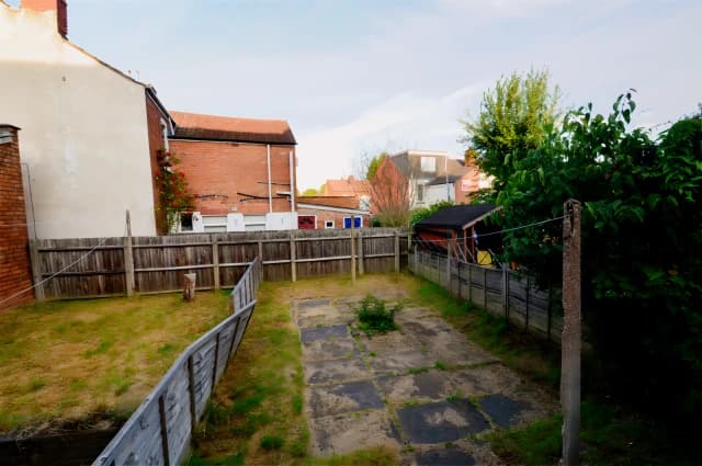 Entire Place·5B2B···3 Manilla Road, Selly Oak image 2