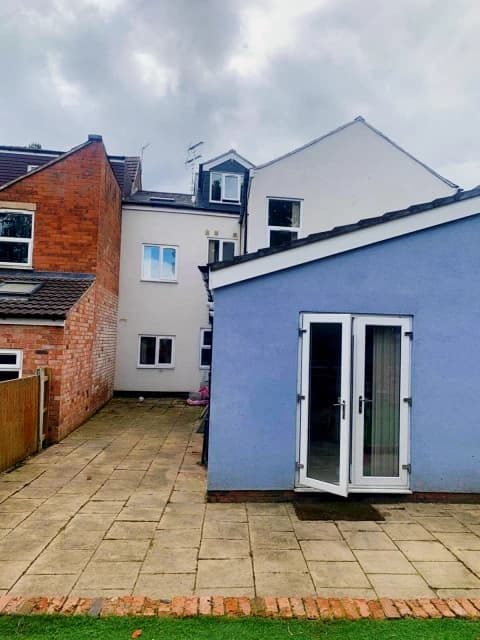 99 Hubert Road image 3