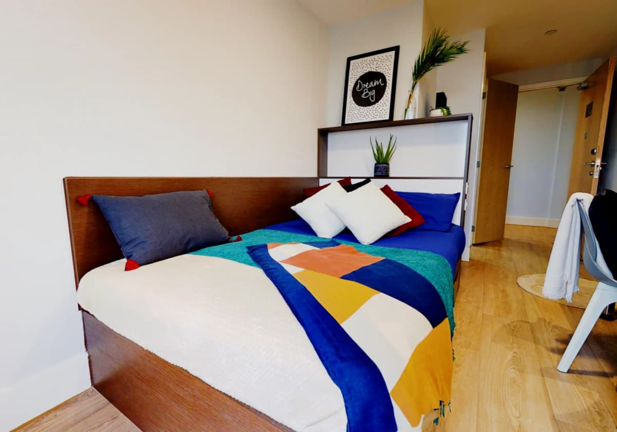 iQ Penworks House image