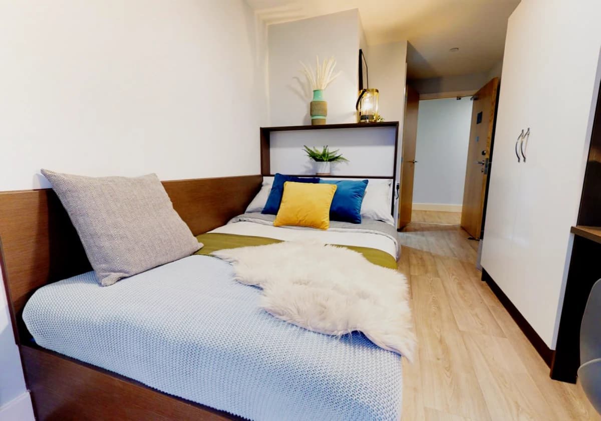 iQ Penworks House image