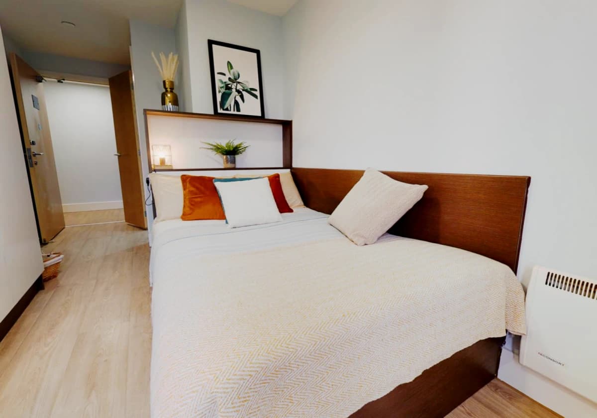 iQ Penworks House image