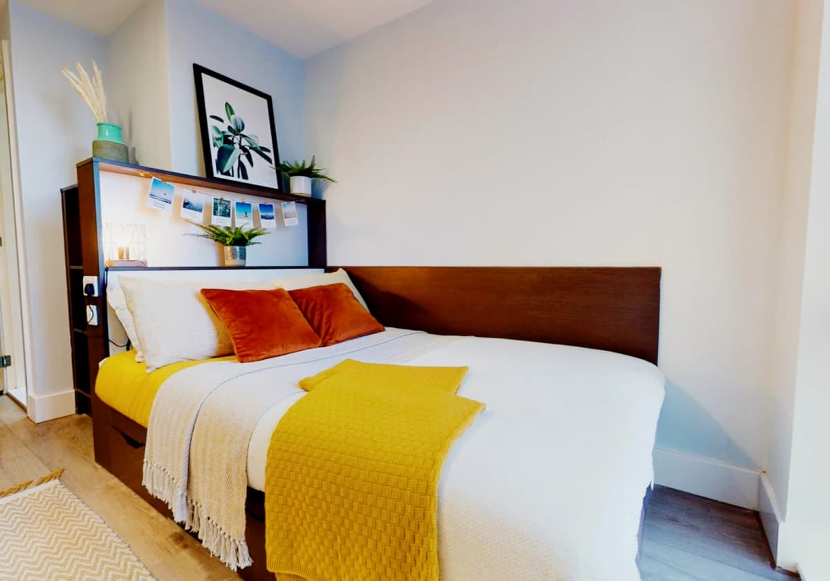 iQ Penworks House image