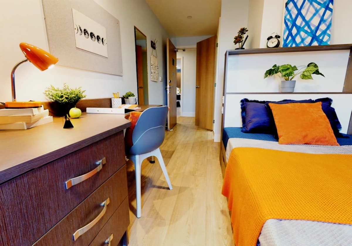 iQ Penworks House image
