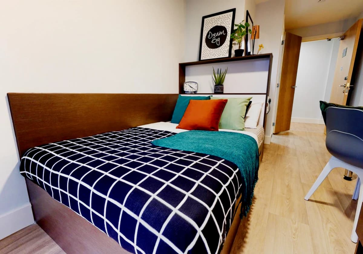 iQ Penworks House image