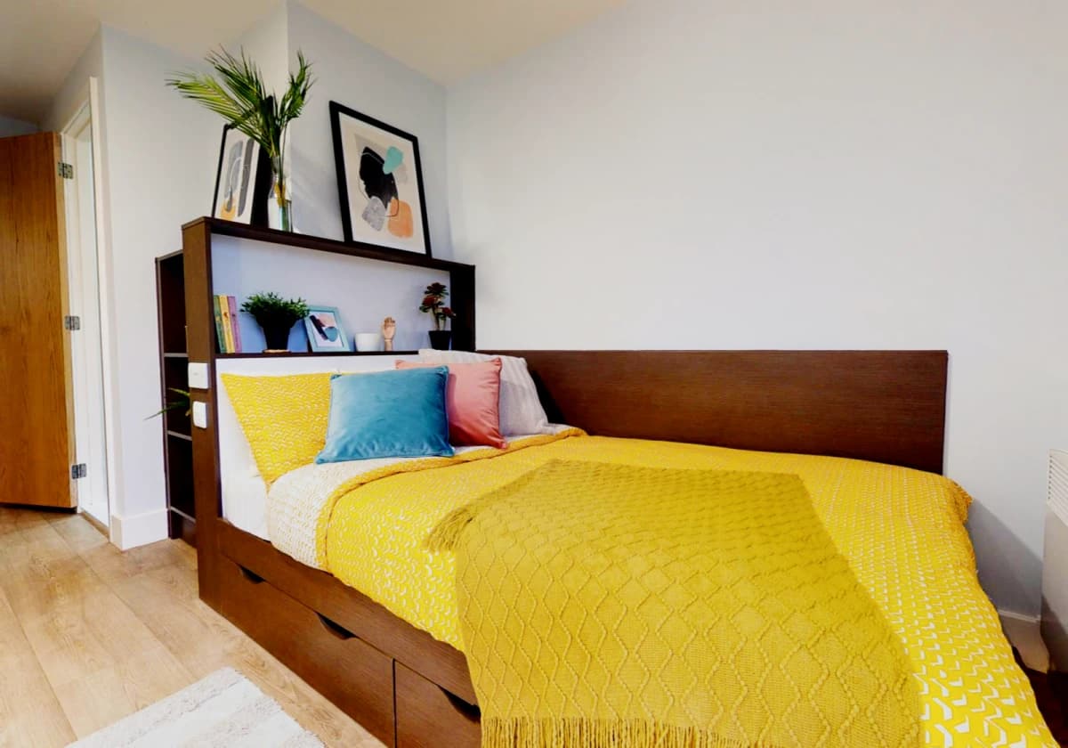 iQ Penworks House image